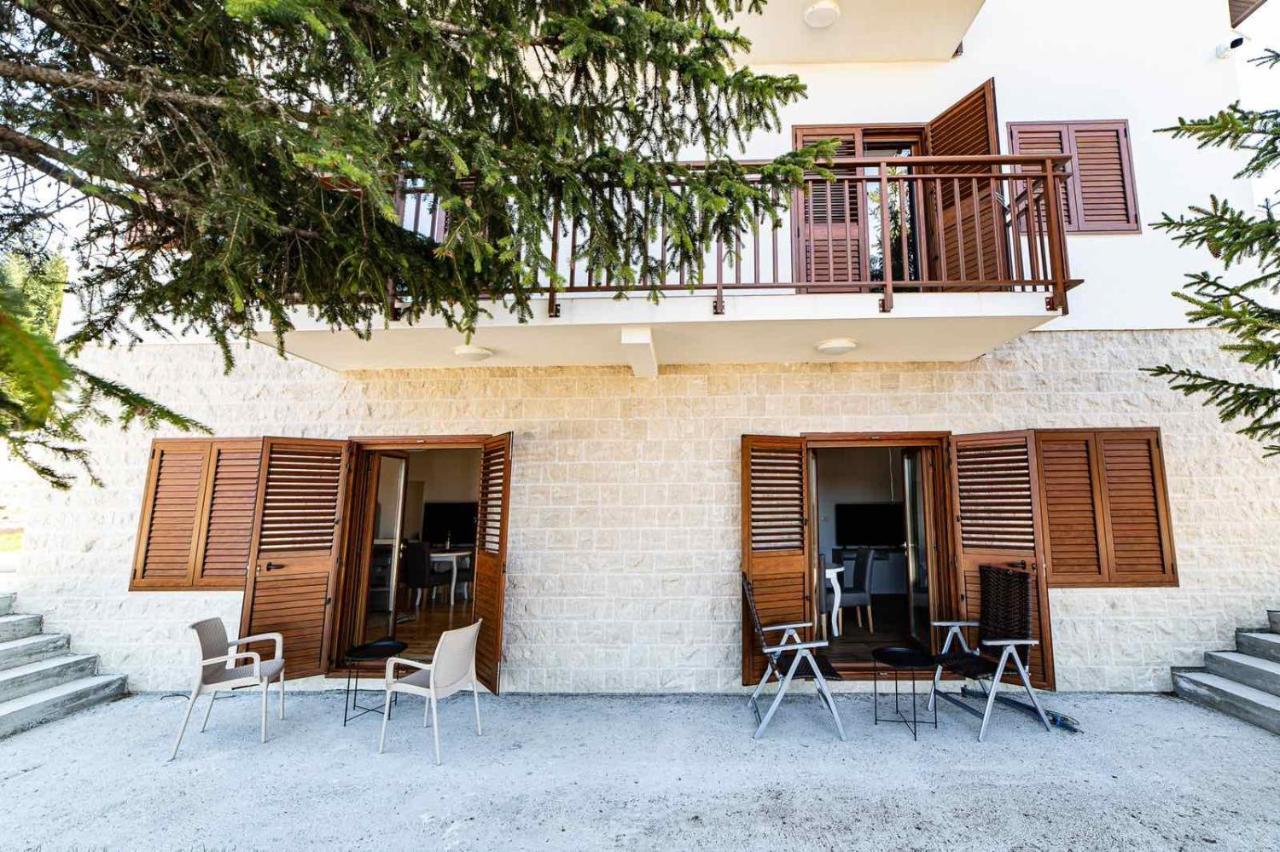 Turisticki Apartmani “Kraljeva Stolica” Žabljak Eksteriør bilde