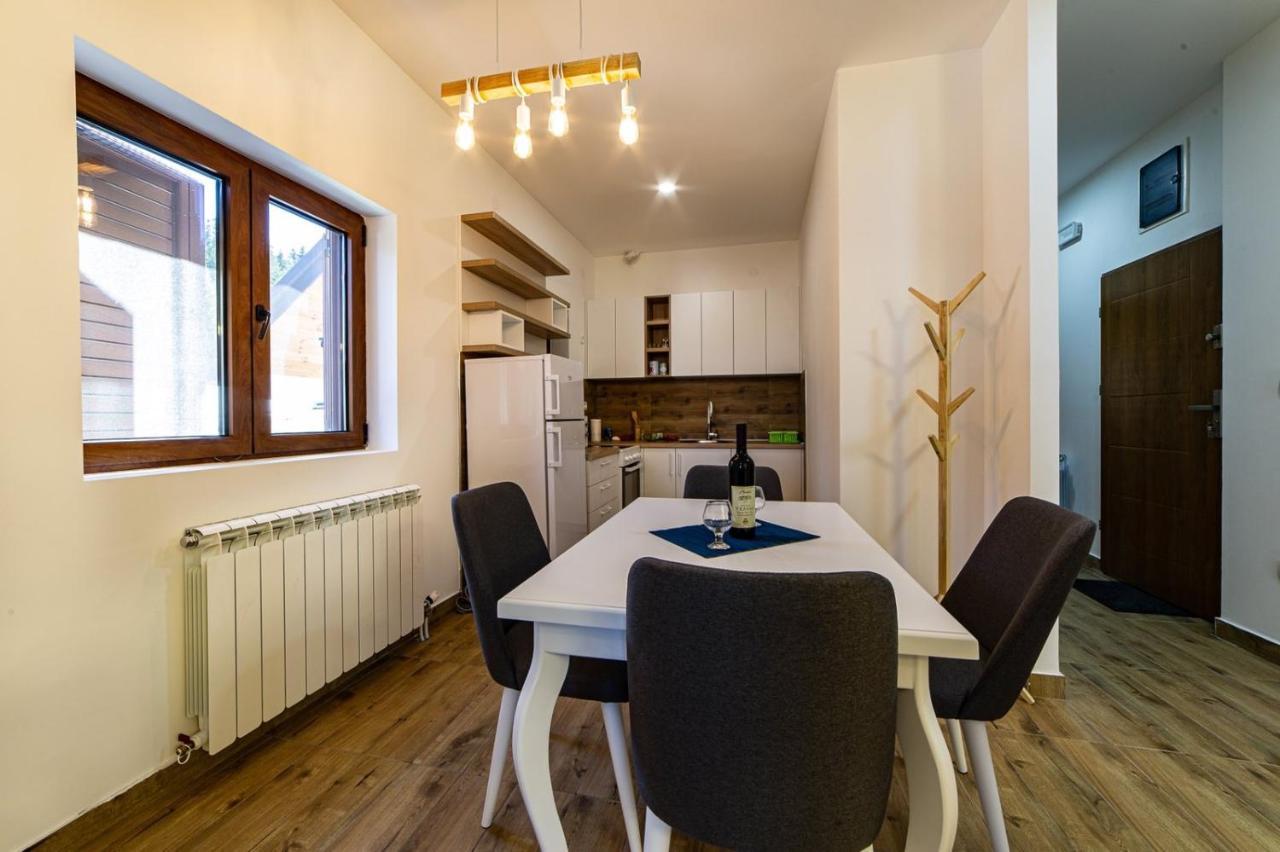 Turisticki Apartmani “Kraljeva Stolica” Žabljak Eksteriør bilde